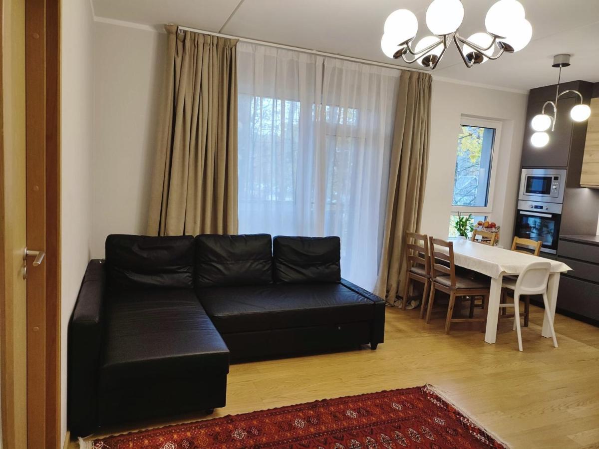 Cozy 2-Bedrooms Apartment In A New Complex Near The Airport And The Center Riga Esterno foto