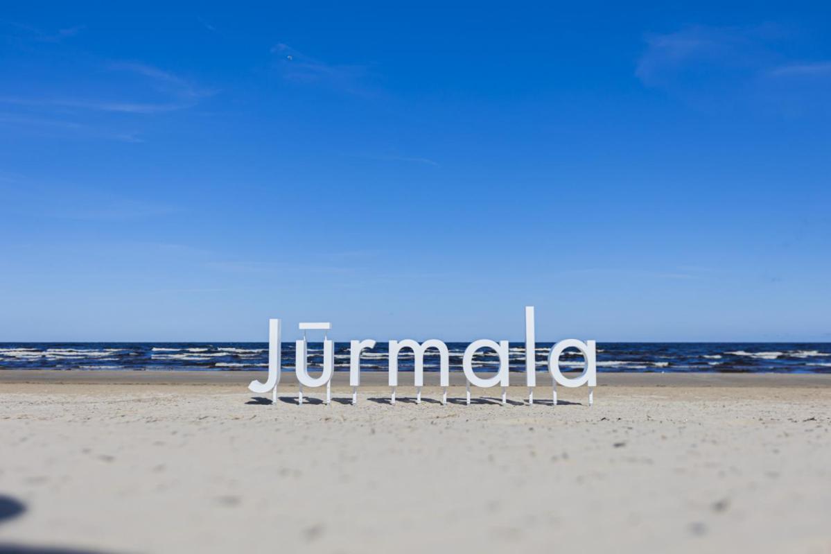 Cozy 2-Bedrooms Apartment In A New Complex Near The Airport And The Center Riga Esterno foto